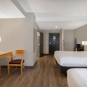 https://travelodge-victoria-airport.hotels-victoria.net